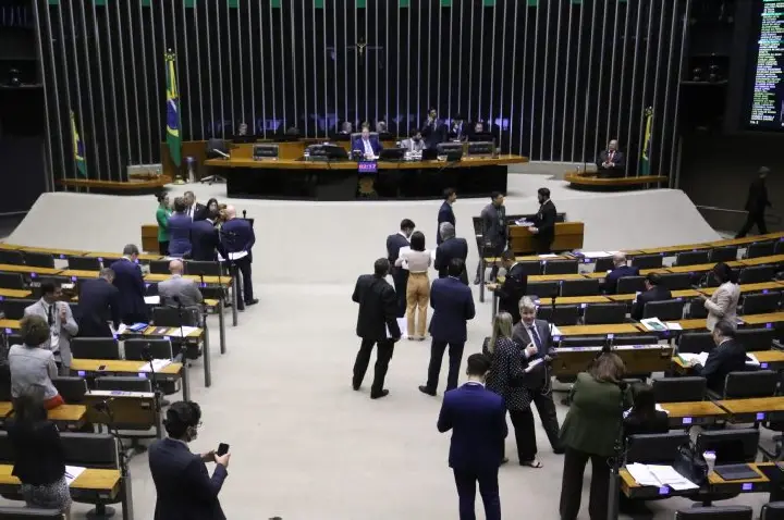 Câmara aprova isenção de IR para prêmios de atletas em modalidades olímpicas e paralímpicas