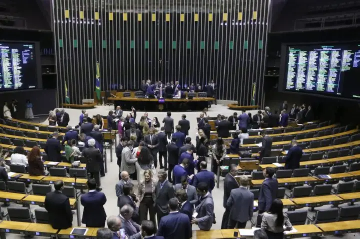 Câmara pode votar nesta semana projetos sobre segurança pública e combate ao crime organizado