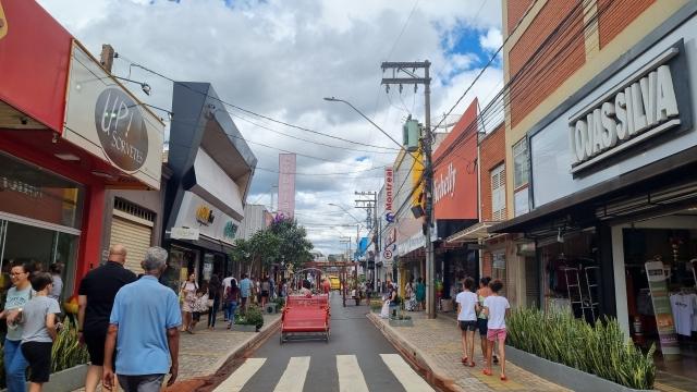 Prefeitura injeta R$ 16 milhões na economia local