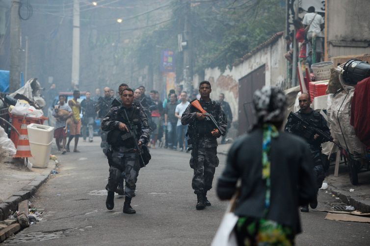 Especialistas criticam retórica de governadores sobre combate ao crime