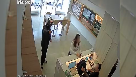 Assaltante é preso após roubo com tiros em loja de Bauru