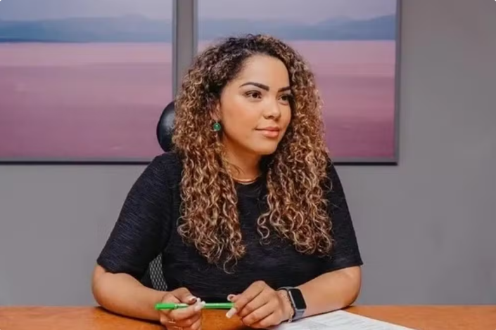 Prefeita de Bauru aciona Justiça após ataques e ofensas em redes sociais