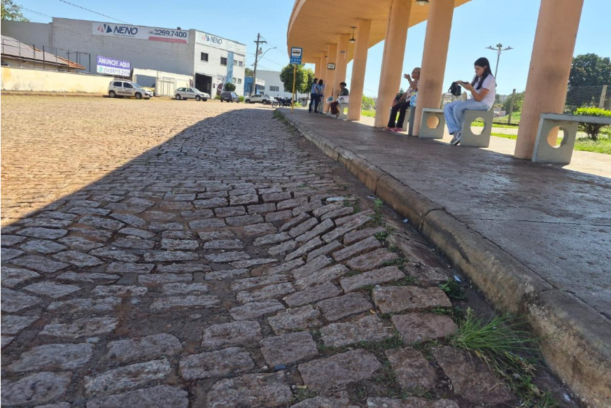 Prefeitura inicia recuperação de trecho da Rua Princesa Isabel