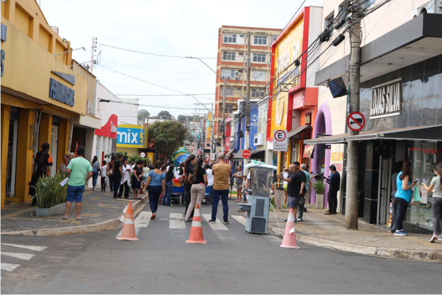 Saúde leva informações e serviços para o Centro de Lençóis neste sábado