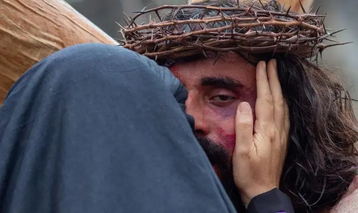 Auto da Paixão de Cristo nos Arcos da Lapa chega à 48ª edição
