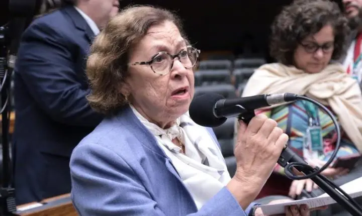 Comissão aprova canais de atendimento 24 horas para mulheres vítimas de violência
