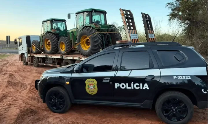 Drone ajuda polícia a localizar três tratores furtados escondidos em plantação de eucalipto