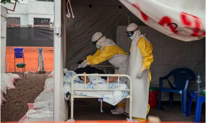 Ebola avança no Congo e especialistas alertam para risco de um dos maiores surtos da história