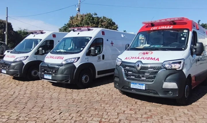 Lençóis Paulista reforça atendimento com três novas ambulâncias