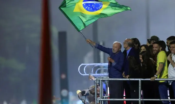 Líderes estrangeiros reconhecem vitória e parabenizam Lula