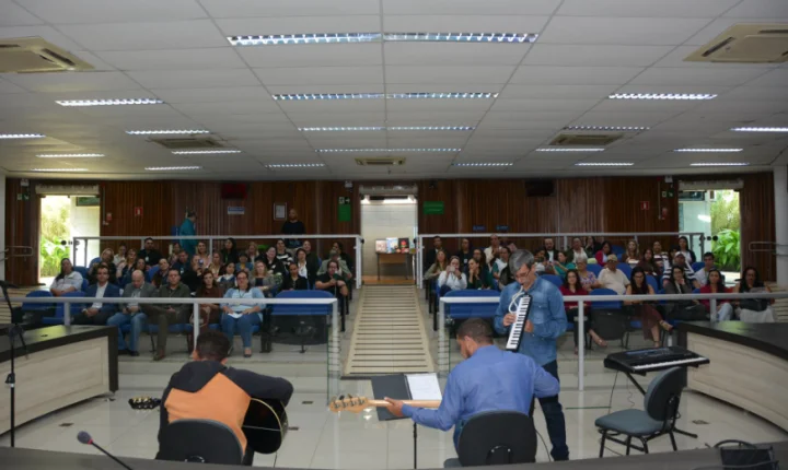 Mês da Luta Antimanicomial reúne profissionais e reforça a importância do cuidado em liberdade