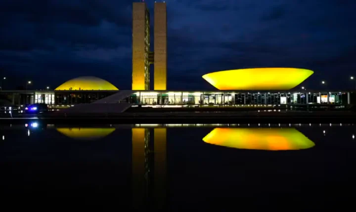 Novo Congresso terá decisões que podem afetar impostos, empresas e recursos para municípios