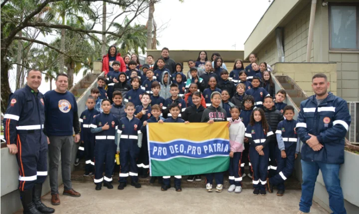 Samuzinho forma jovens para salvar vidas