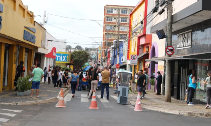 Saúde leva informações e serviços para o Centro de Lençóis neste sábado