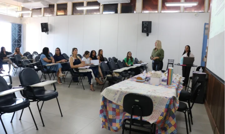 Seminário em Lençóis Paulista reúne professores para compartilhar boas práticas na Educação Infantil